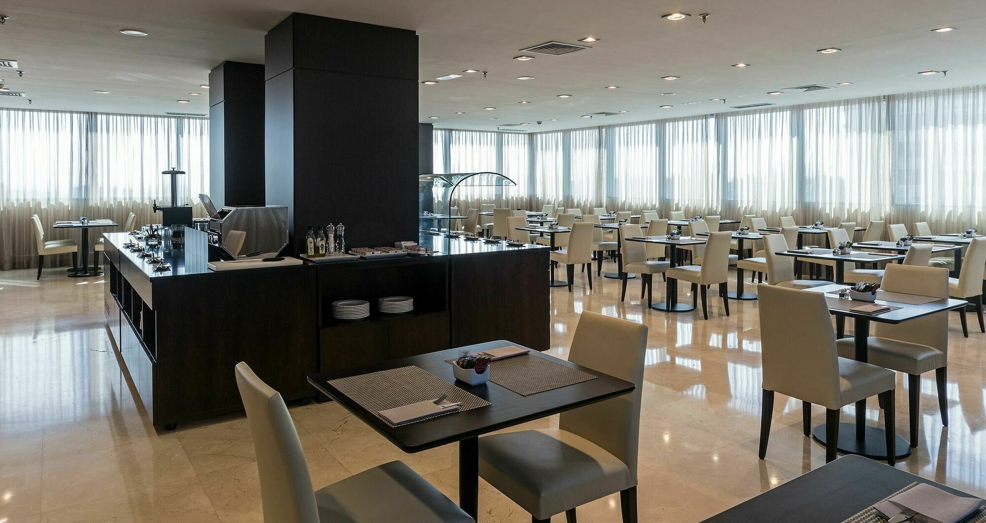 Lcb Hotel Fuenlabrada Luaran gambar